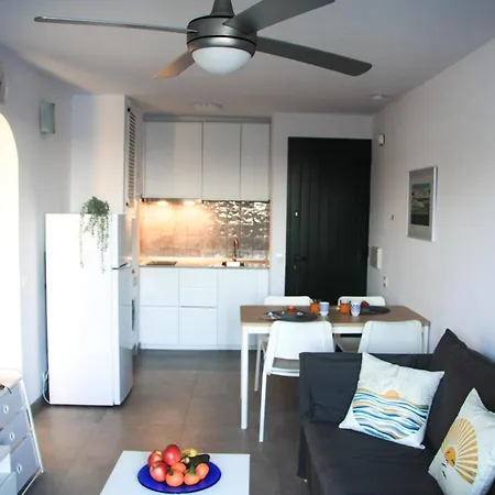 Binimar - Apartamento Reformado Con Vistas Al Mar, Al Lado De La Playa *